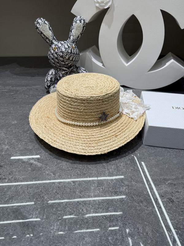 Chanel  top hat dx66